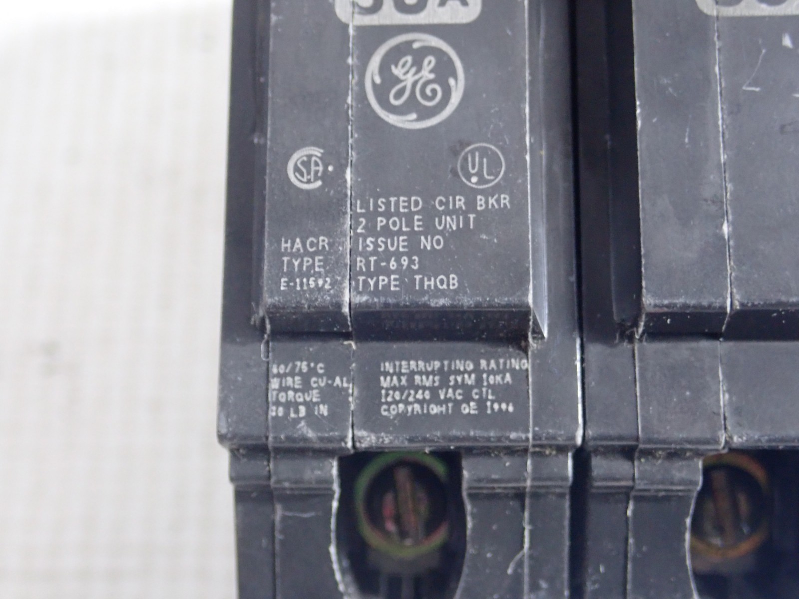 GENERAL ELECTRIC THQB2130 CIRCUIT BREAKER 2 POLE 30A 120/240V Bolt on THQB