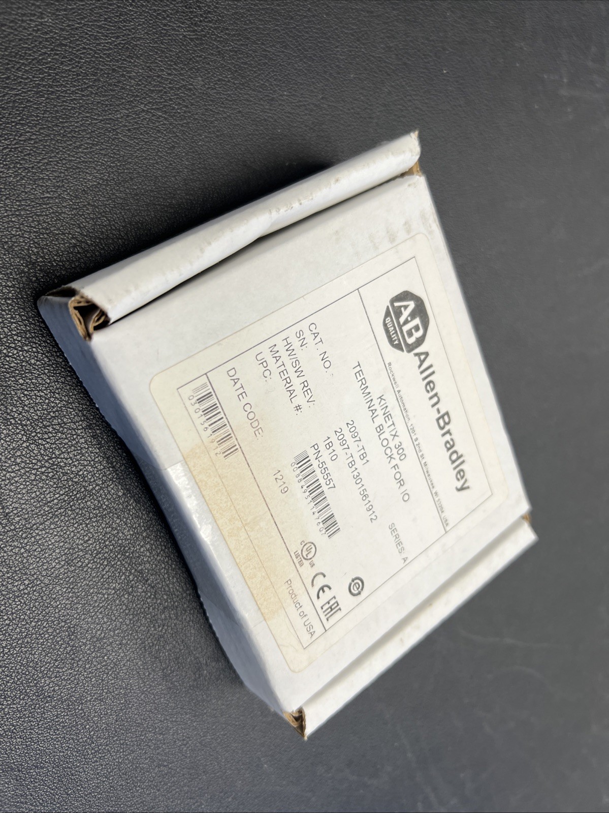 Allen Bradley 2097-TB1 Ser. A Kinetix 300 Terminal Block For IO