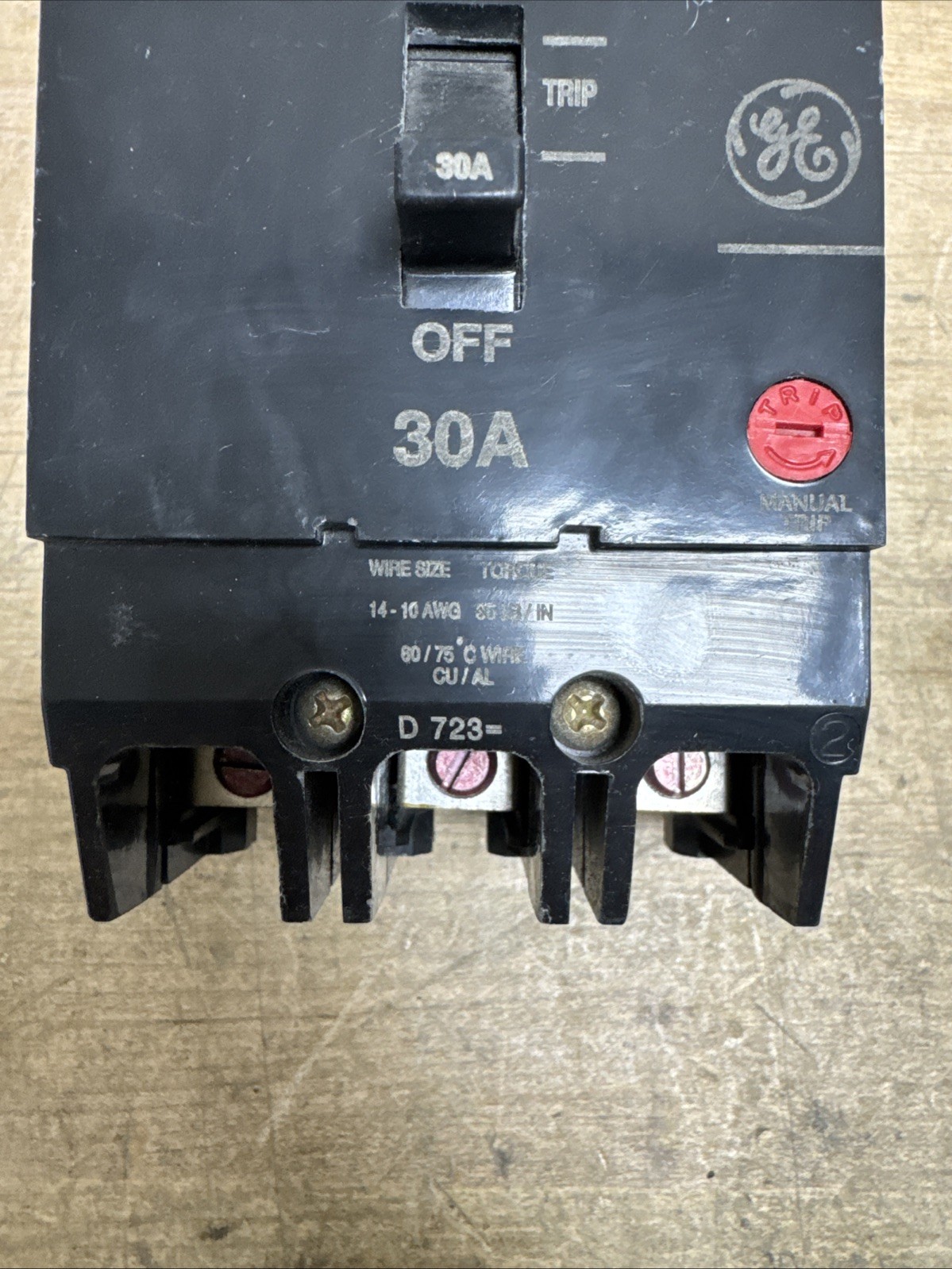 GENERAL ELECTRIC TEY330 TEY 3 POLE 30 AMP 480v CIRCUIT BREAKER