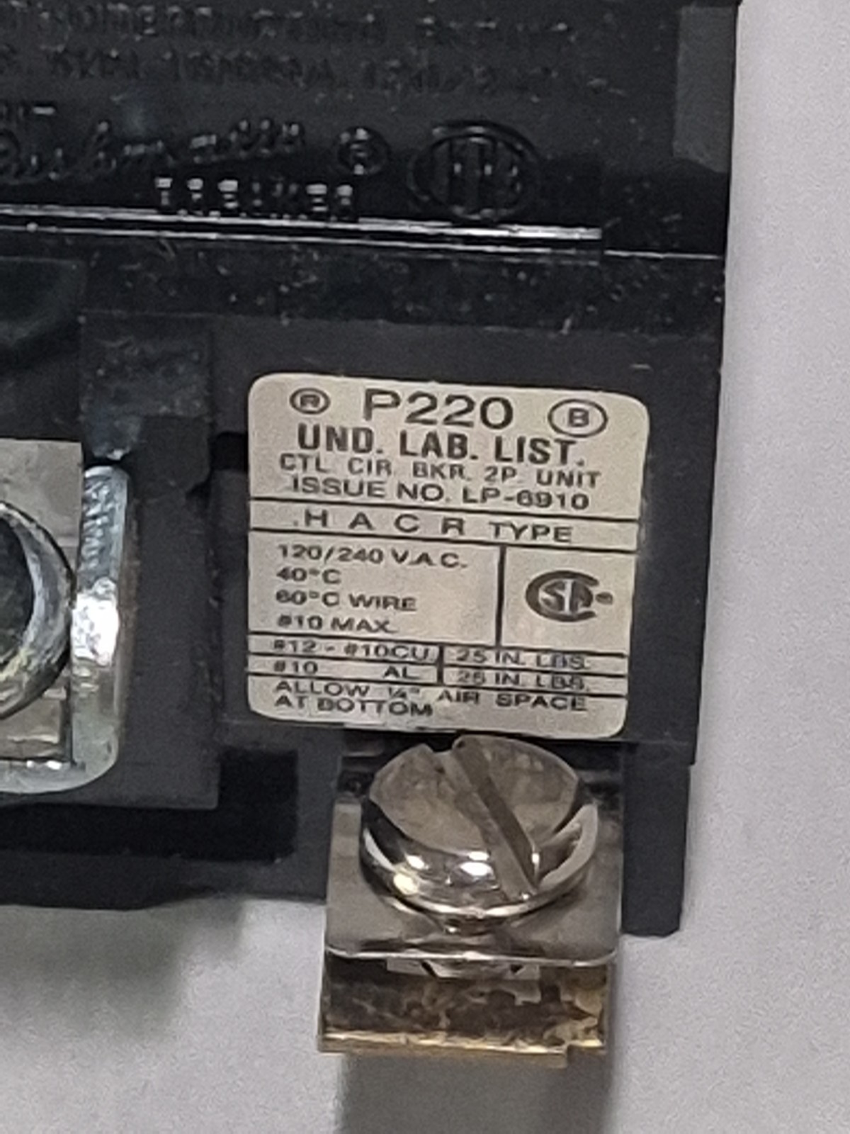 Siemens ITE P220 2P 20A 120/240VAC Bolt-On Pushmatic Circuit Breaker 10kA