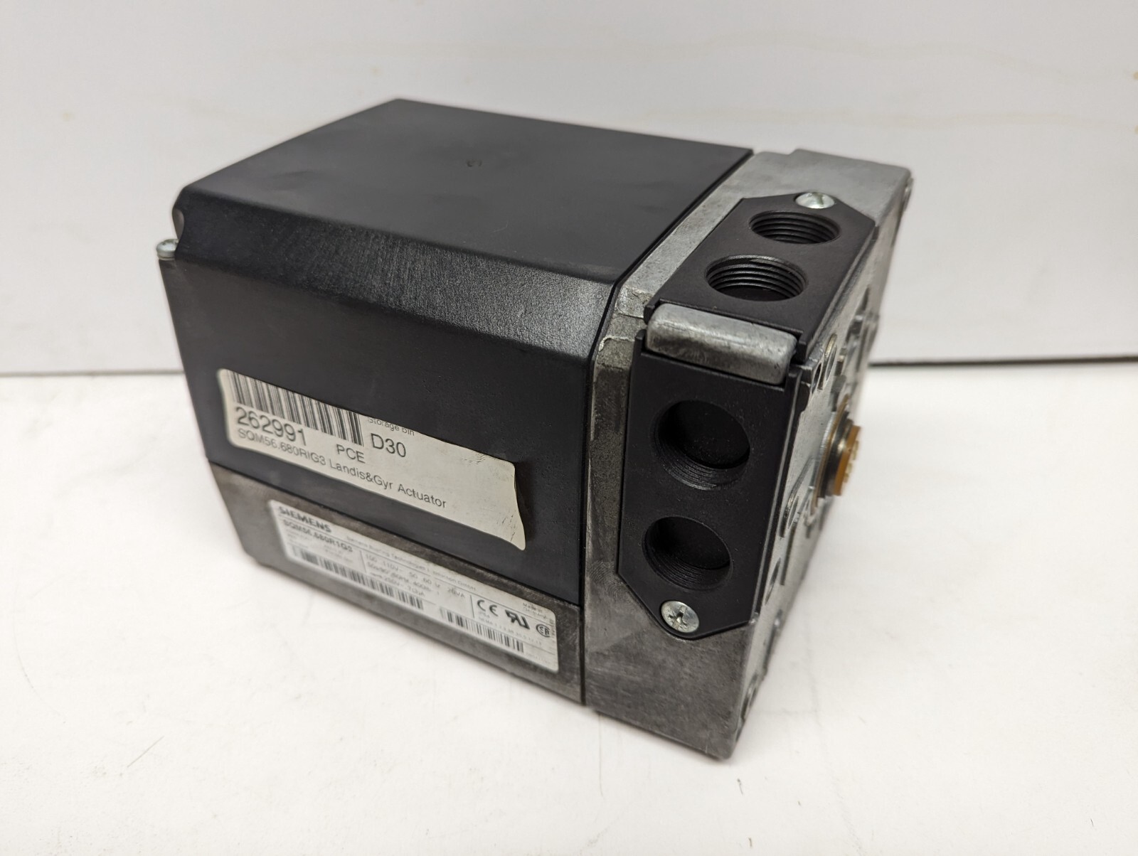 New Siemens SQM56.680R1G3 Control Valve Actuator, 400in/lbs, 90°, 110V 50Hz VAC