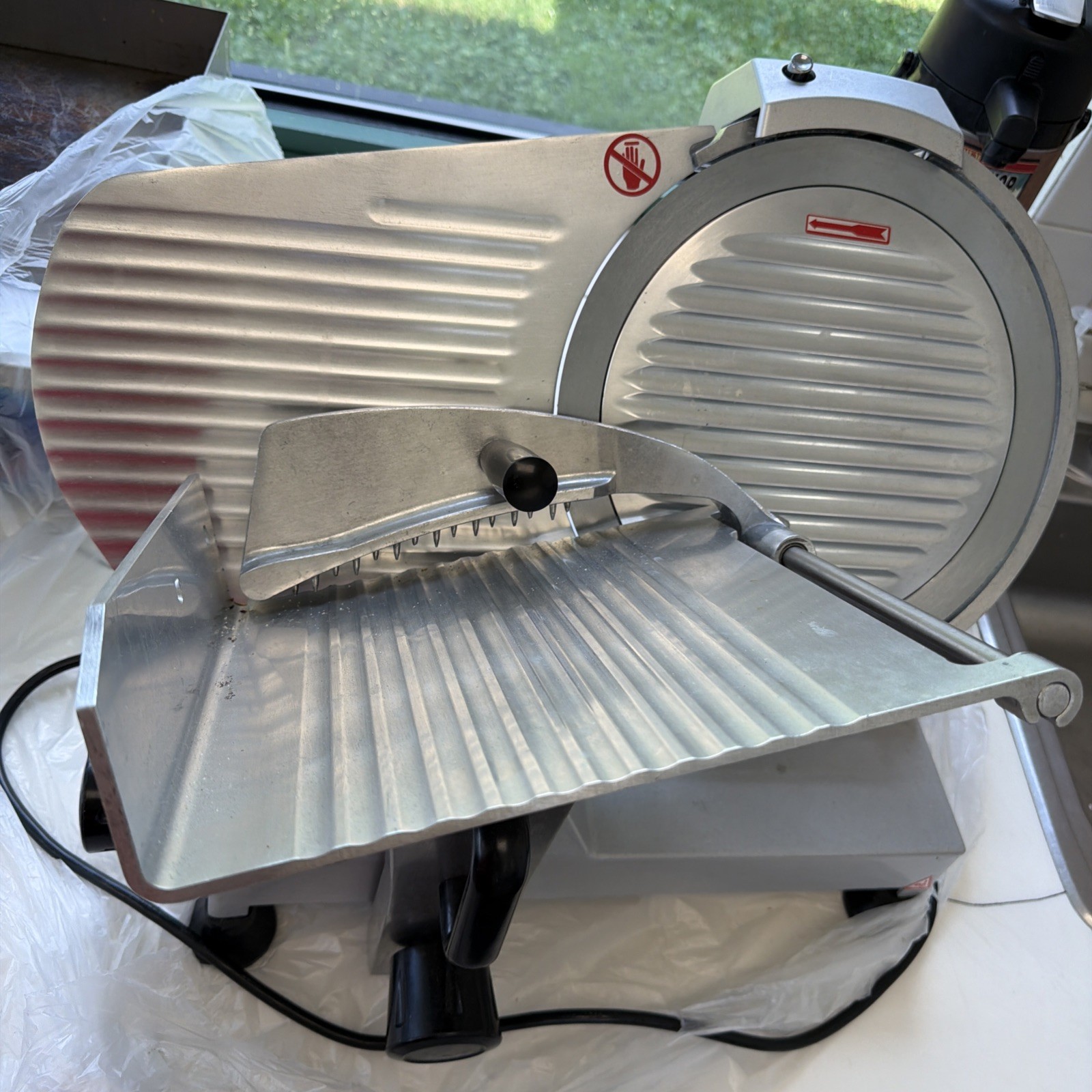 Commercial Electric Meat Slicer 12″ Food Cutter 320W 1600RPM Deli Cheese Slicer