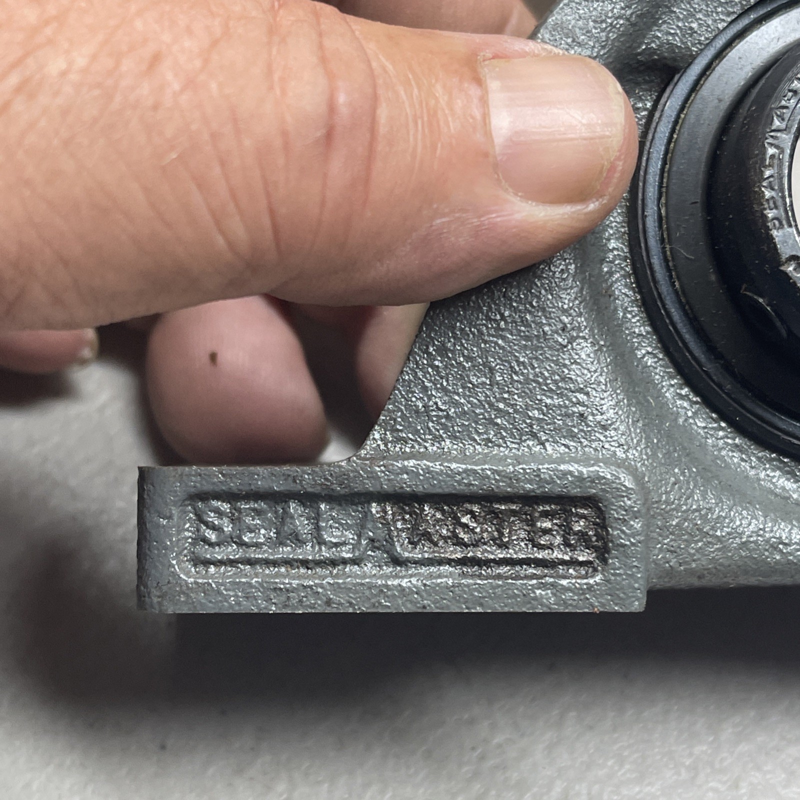 2 Seal Master NP-16 Pillow Block Bearing P-104