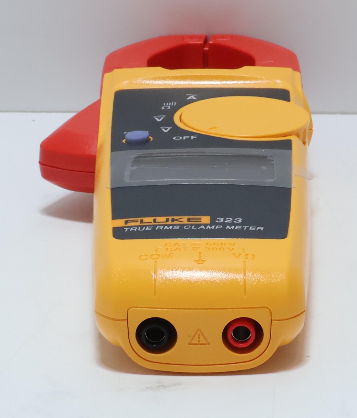 Fluke Electrician’s Combo Kit 117 True RMS Multimeter & 323 Clamp Meter
