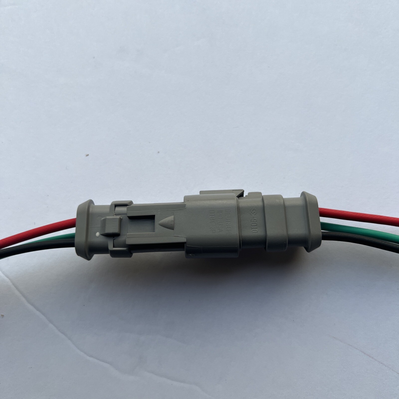 E008 Assembled Deutsch 2,3,4,6,8,12 Pin,12, 14, 16 AWG waterproof connector