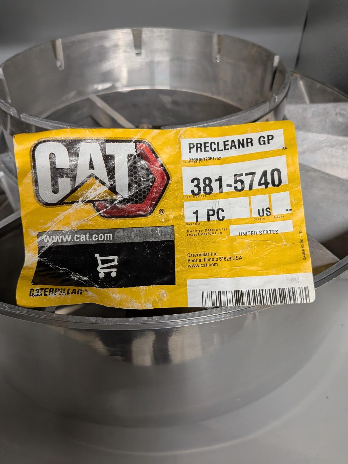 Caterpillar 381-5740: Air Precleaner *New Open Box*
