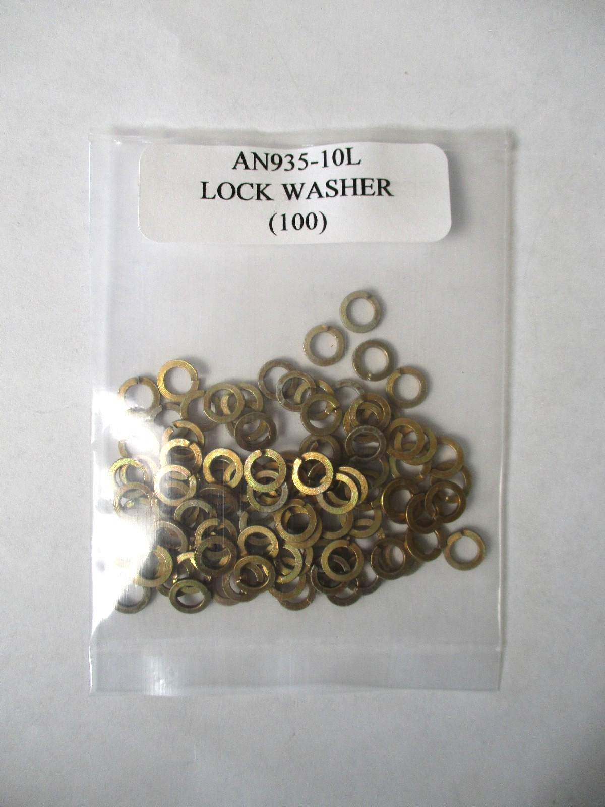 AN935-10L Lock Washer #10 Split Helical Plated Steel – Lot of 100
