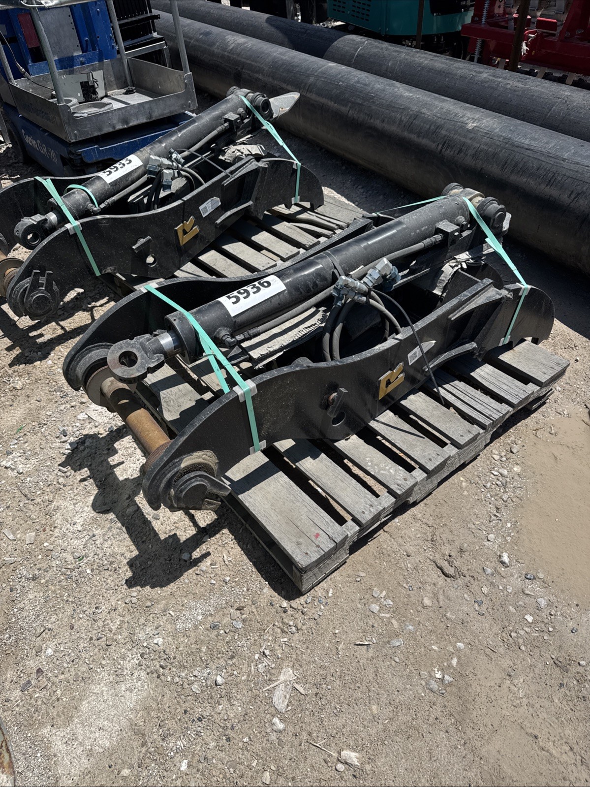 65 Mm Excavator Hydraulic Thumb Cat Volvo John Deere Hitachi 312 140 Komatsu New