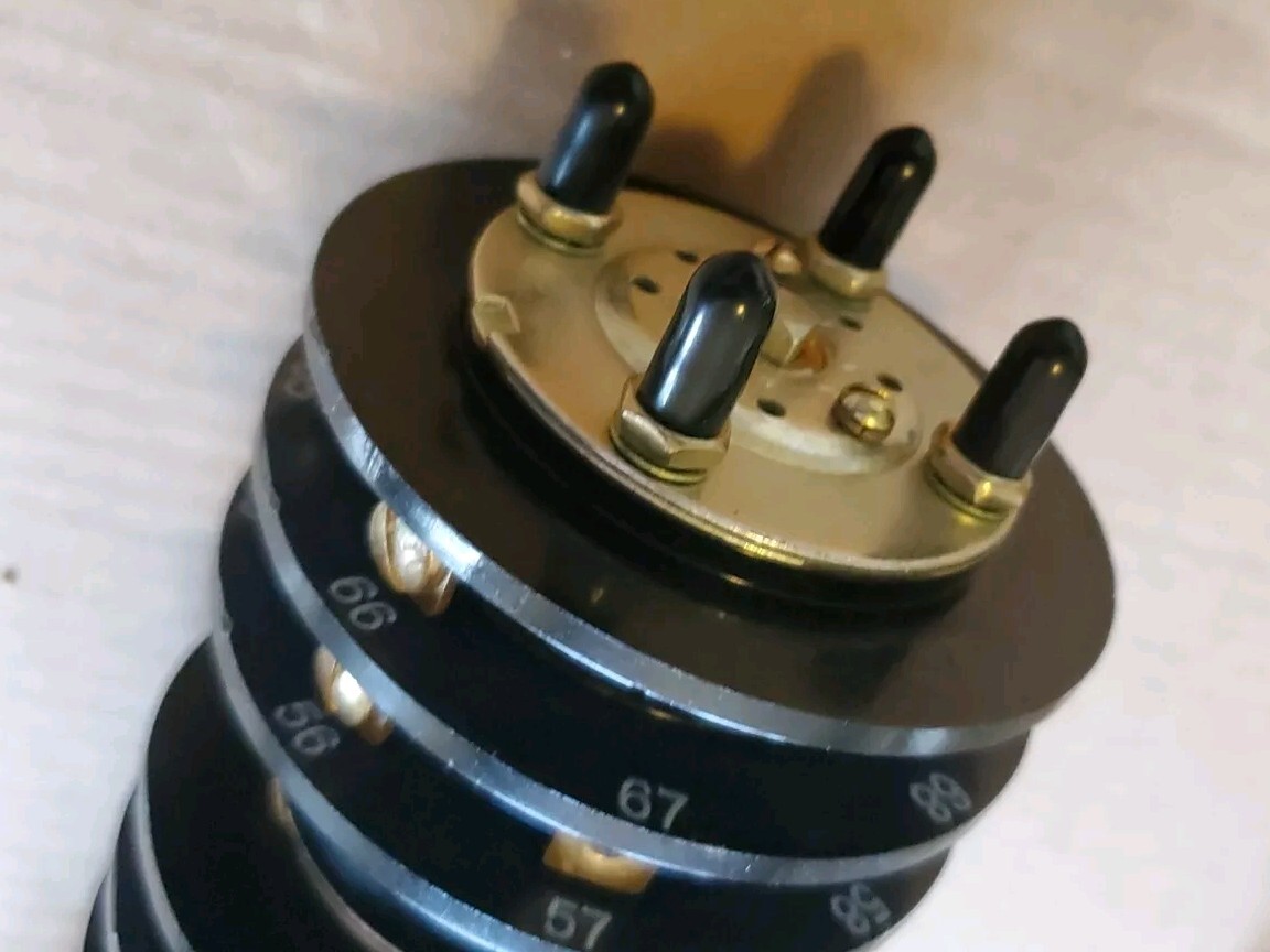 ELECTROSWITCH Series 24 2458D BREAKER CONTROL Switch