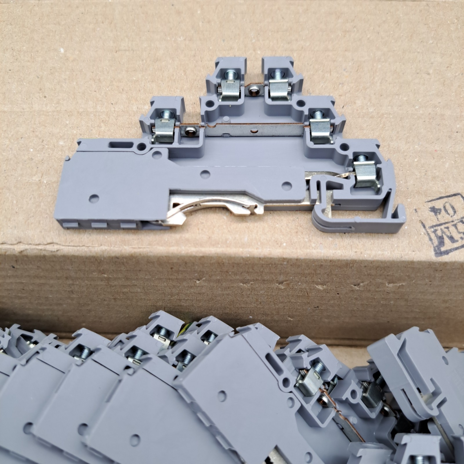 ABB entrelec 1SNA115643R2700 Terminal Blocks Lot 15