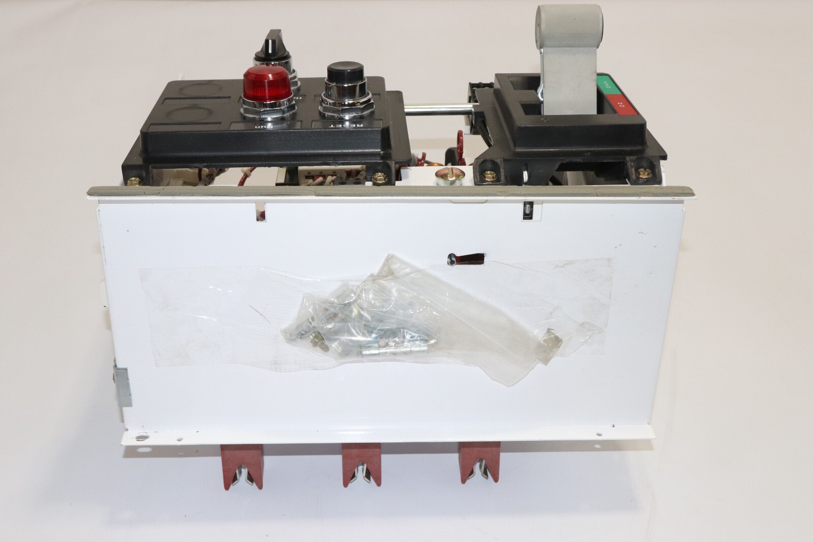 CUTLER HAMMER MVG02267 60A 15HP 3PH FUSIBLE MOTOR CONTROL CENTER UNIT/MCC BUCKET