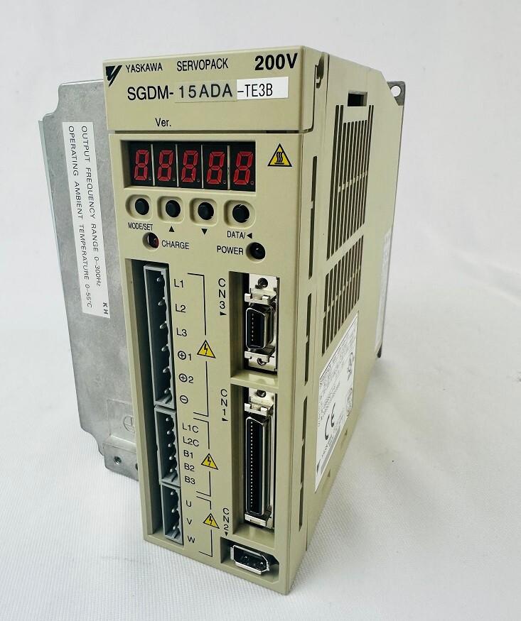 Yaskawa SGDM-15ADA-TE3B Sigma II Series Servopack Servo Drive