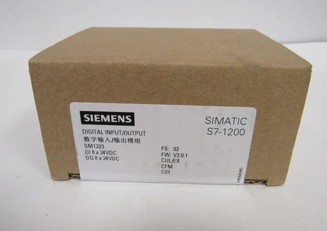 Siemens Simatic S7-1200 SM 1223 Digital I/O Module 8 DI 8 DO 24VDC