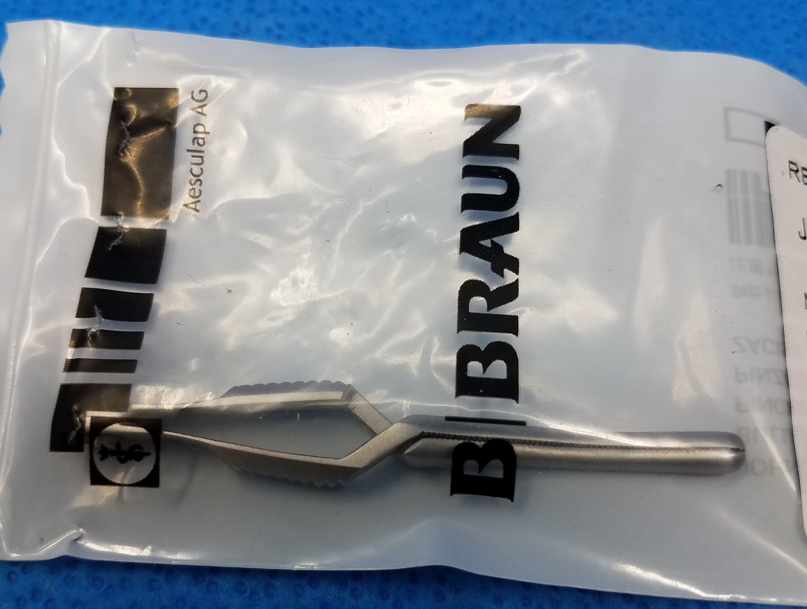 Aesculap BH014R Johns-Hopkins Bulldog Clamp, Curved