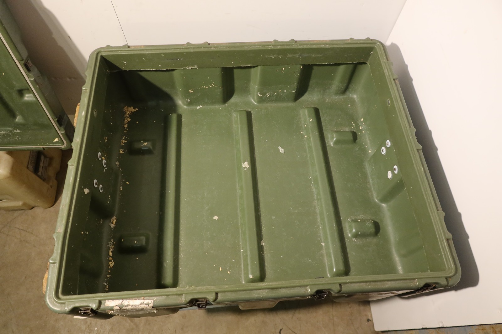 Hardigg Pelican Single Lid Hard Case AL3428-1004 Expedition Duty 37x31x16