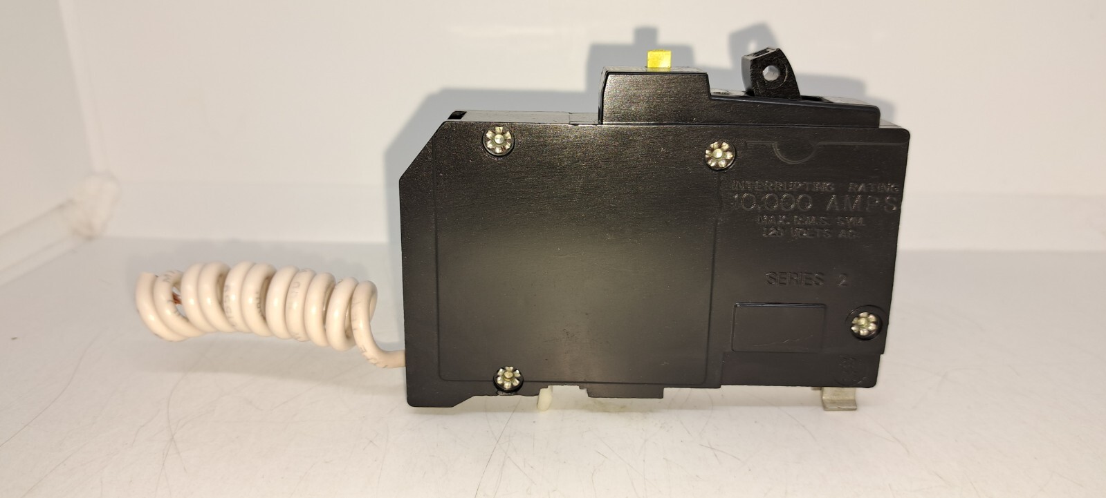 Square D QO120GFI 20 Amp 1 Pole 120V Ground Fault Circuit Breaker