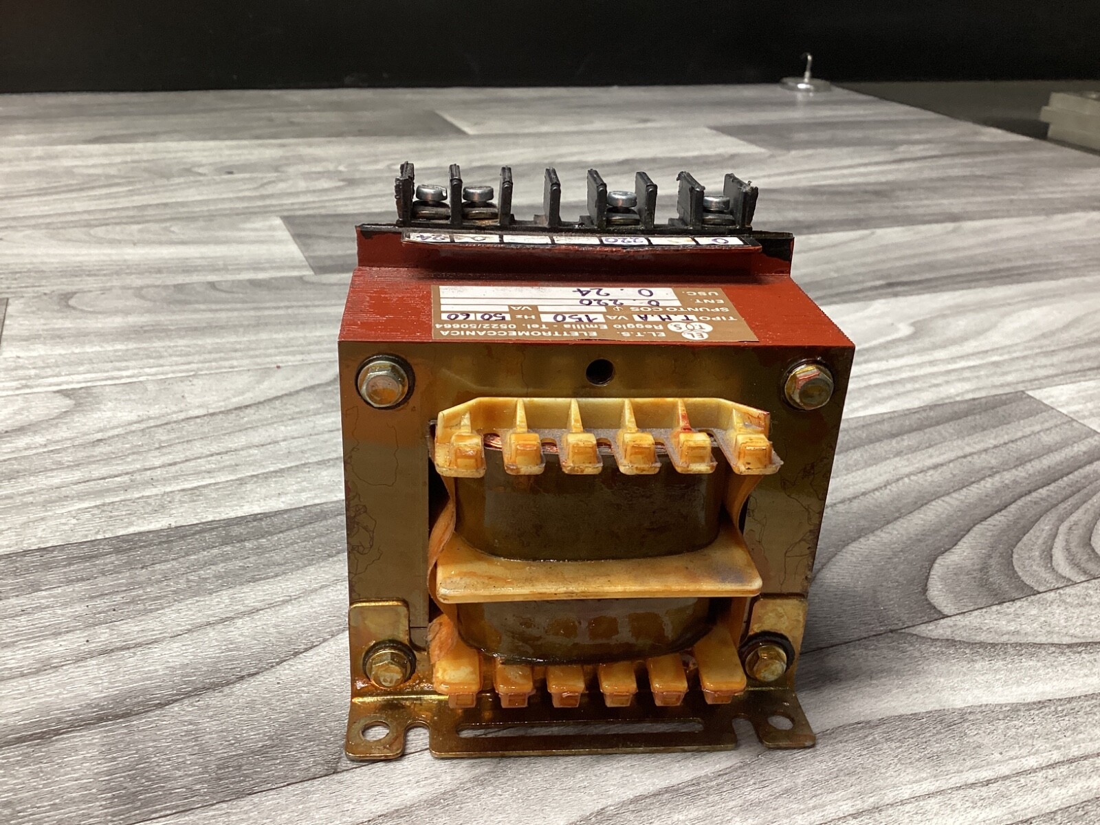 ELETTROMECCANICA TRANSFORMER TIPO T.M.A 150V 0.220 0.24 #163D101PR5