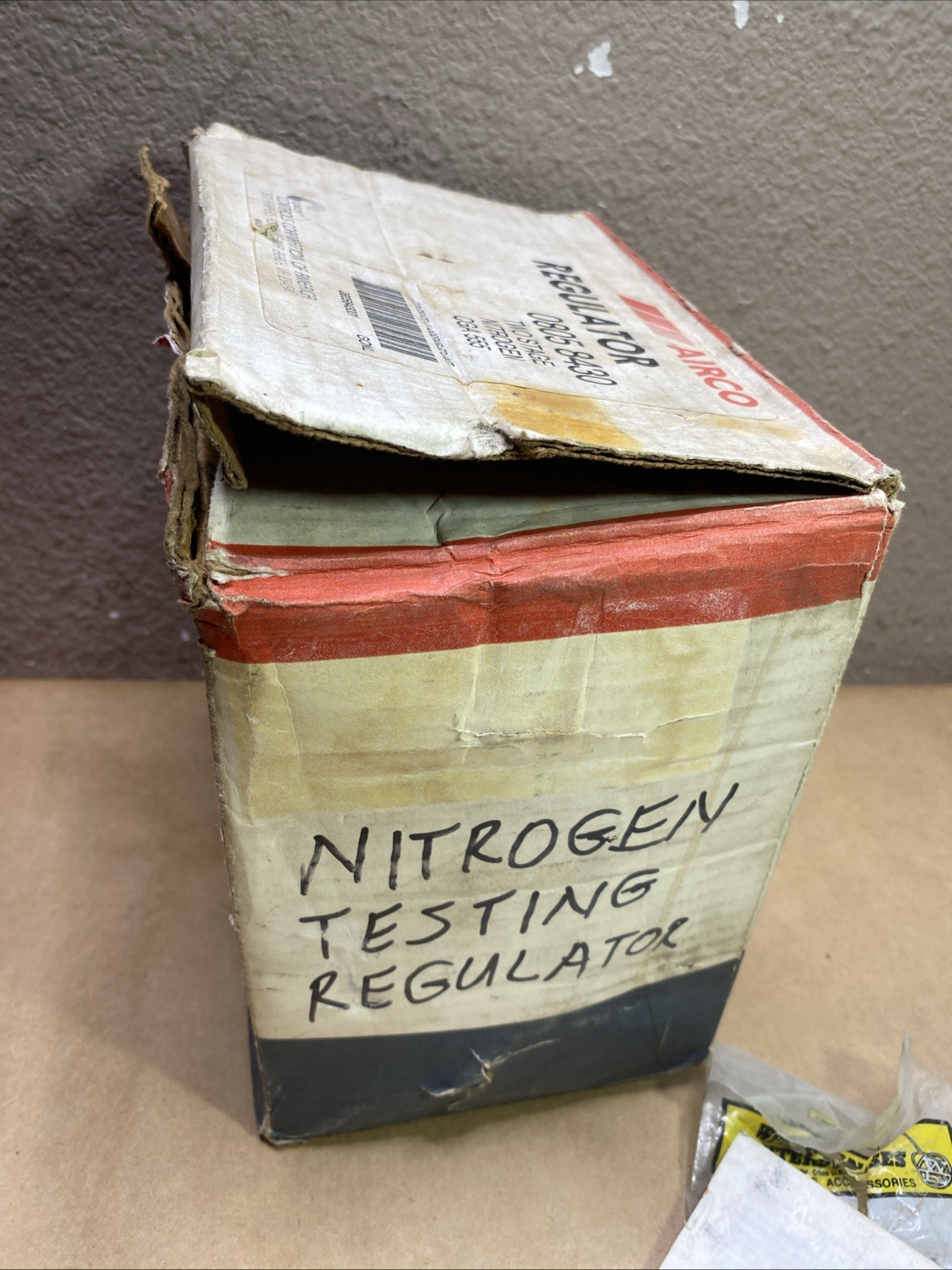 concoa airco cga 555 Two Stage Nitrogen Gauge Regulator (I Think It’s New)
