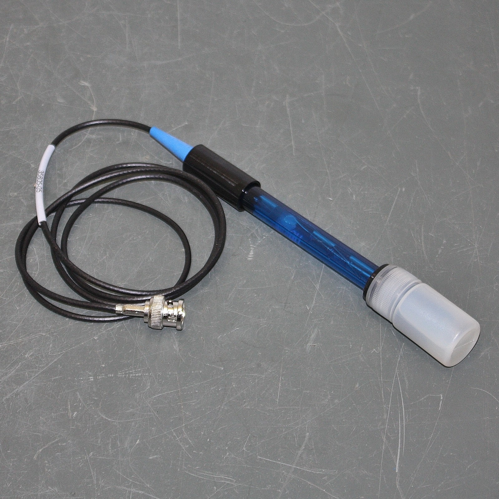 EXPIRED 04/2017 – Oakton pH Electrode WD-35805-05, BNC, Single Junction