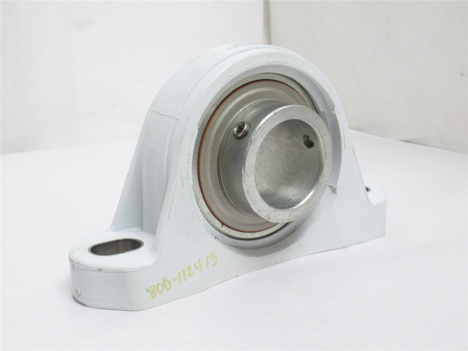 241242 Old-Stock; MRC CPB108ZM Pillow Block Bearing; 1-1/2″ID; 2-Bolt Base