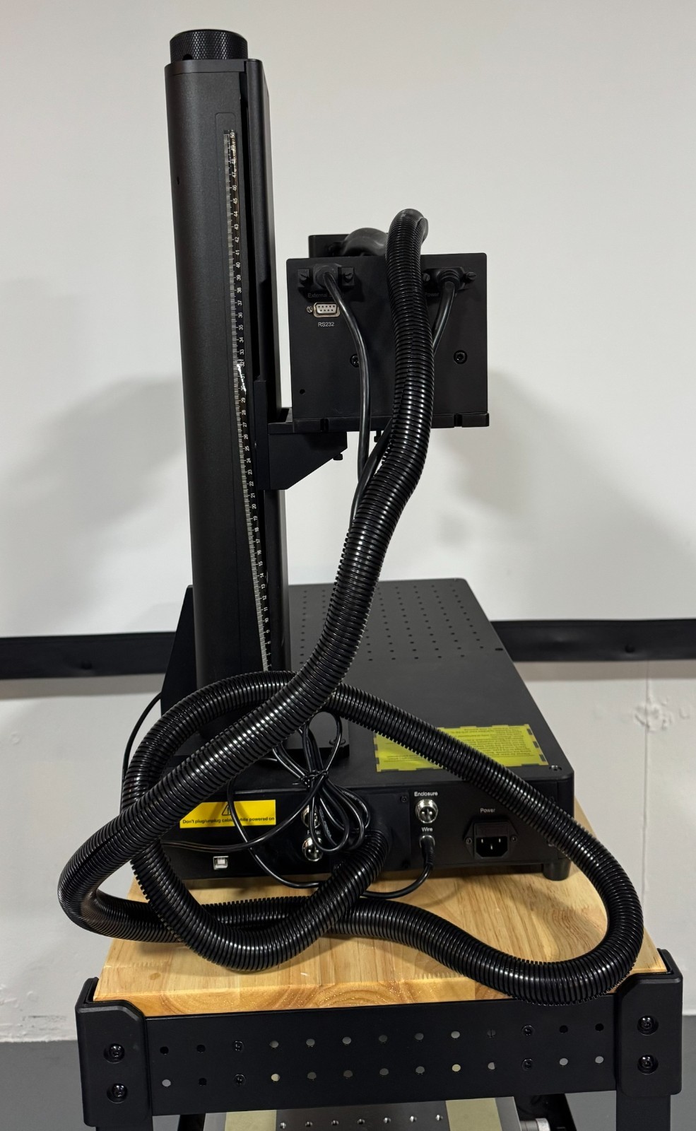 Commarker Omni One UV Engraver