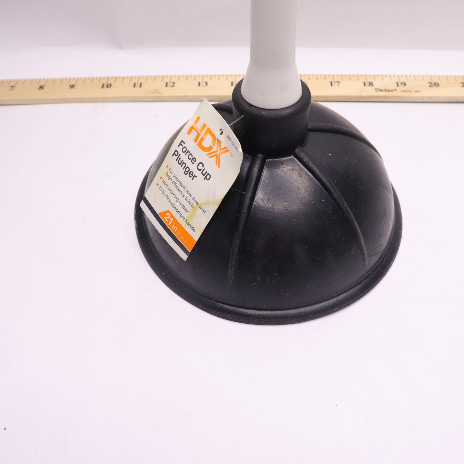 HDX High-Efficiency Toilet Plunger Plastic Rubber 22 x 6.50 1000 053 203
