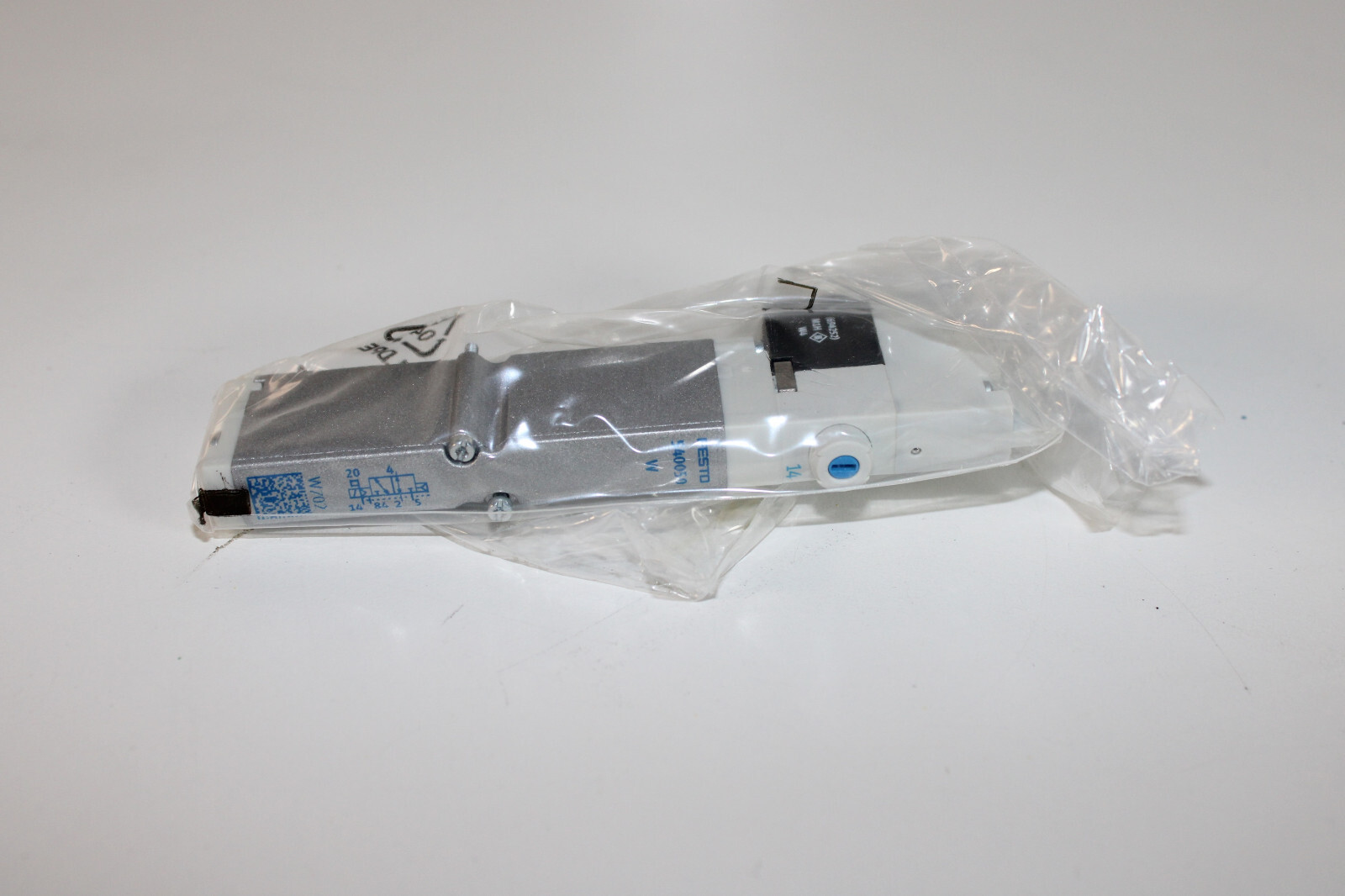 Festo VMPA1-M1H-W-PI Solenoid Valve module 540050 NEW