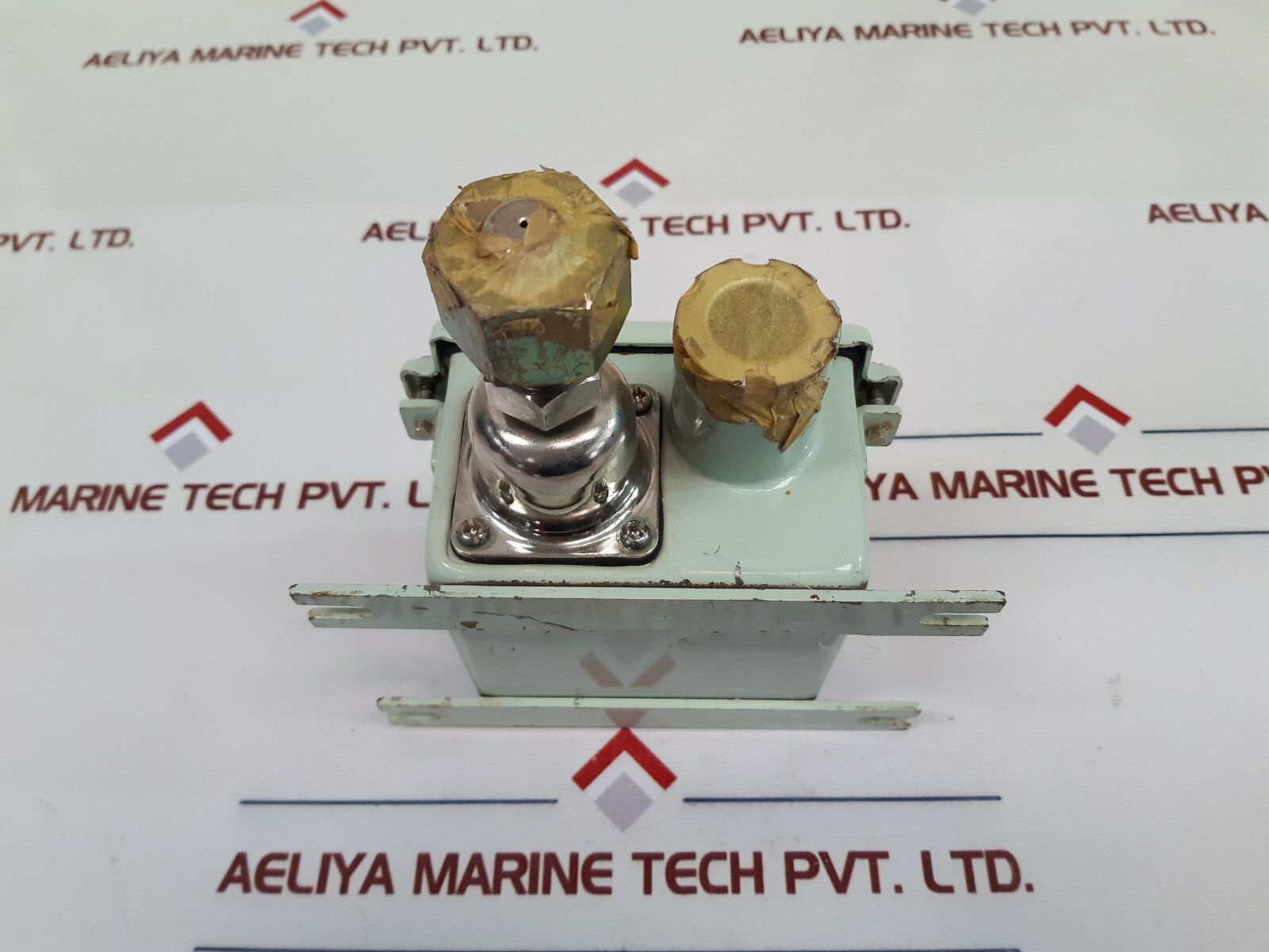 Saginomiya Sps-h235wu3 Pressure Controls