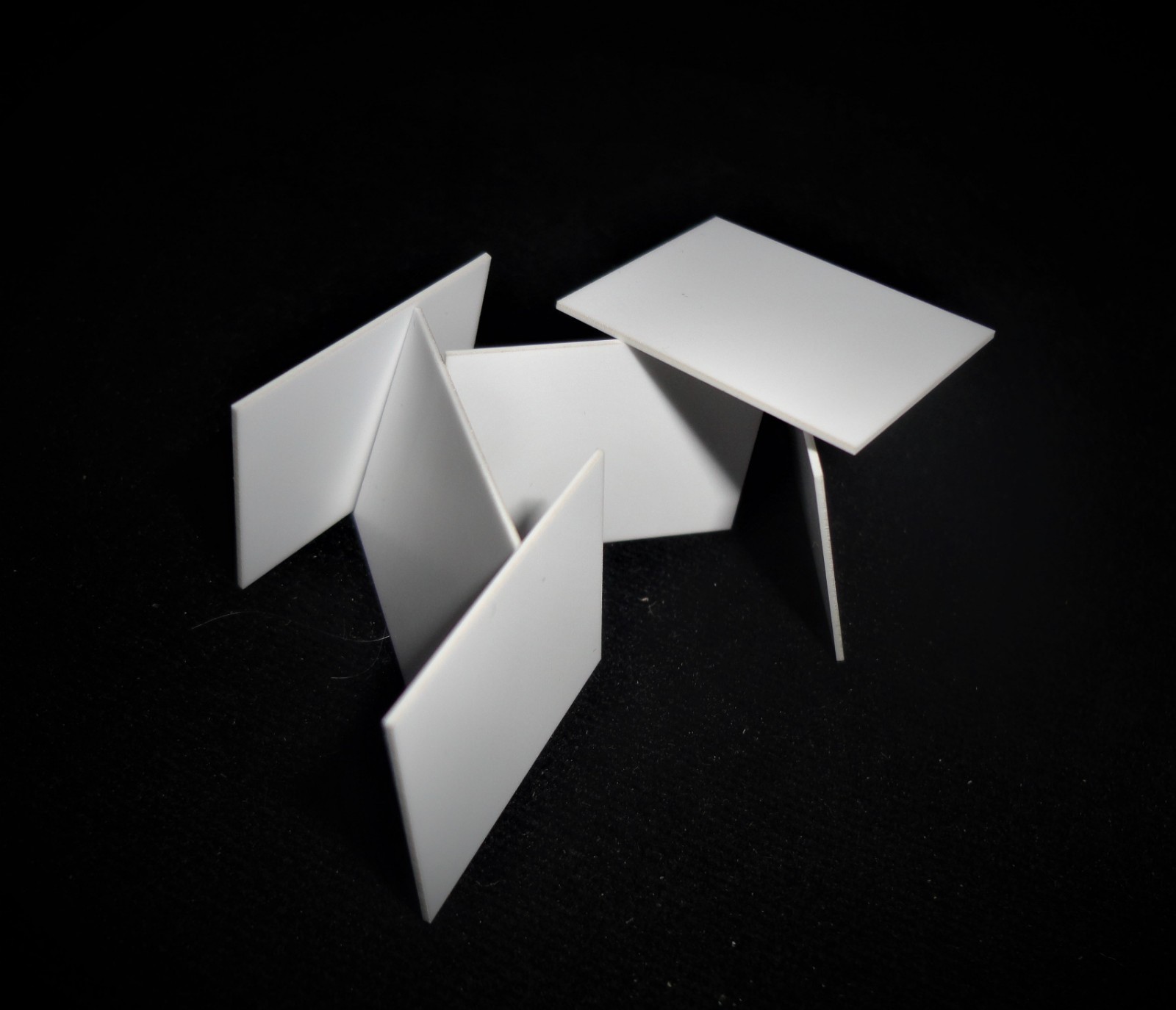 115 mm x 100 mm x 0.625 mm THICK ALUMINA CERAMIC SUBSTRATE 98.0 % No.: 514