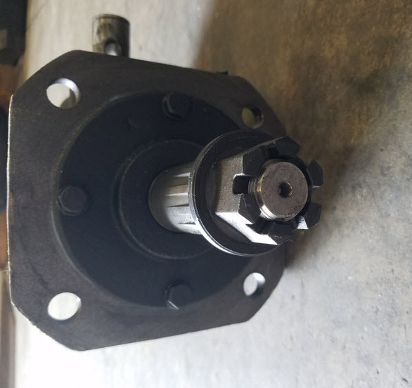 Servis Rhino 71105 Rotary Cutter Gearbox 1-3/8″ Smooth Shear Bolt Input Shaft