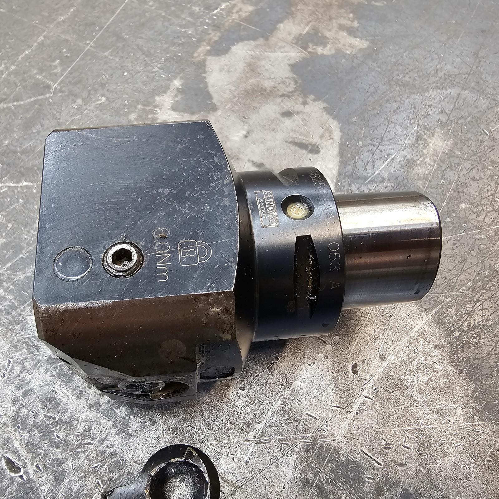 Sandvik 3.3858-4.2126″ 86-107mm CoroBore 825 Boring Head Capto C5-R825C-AAG053A