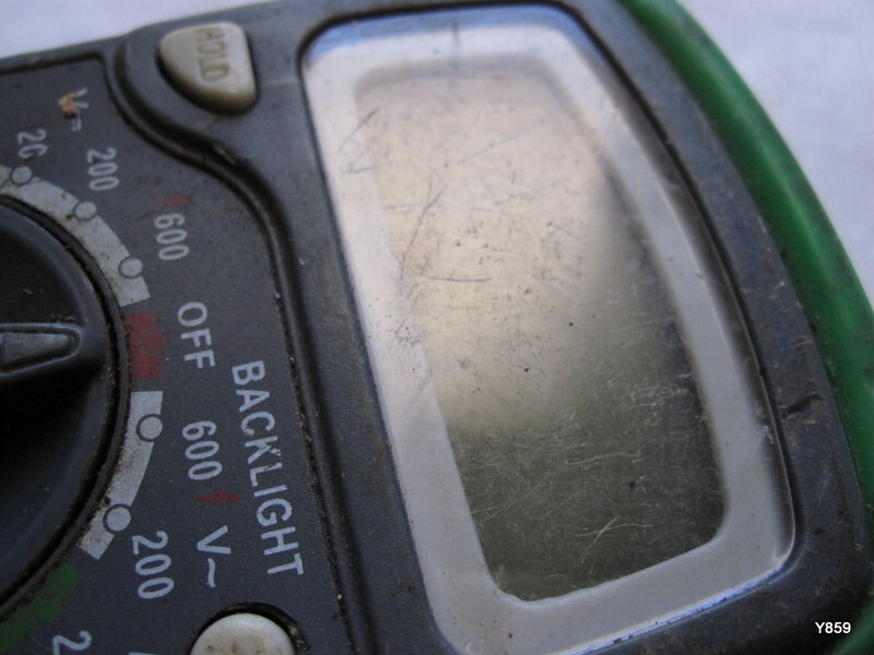 Green LCD Display Data Hold Function Digital Multimeter Velleman DVM850BL
