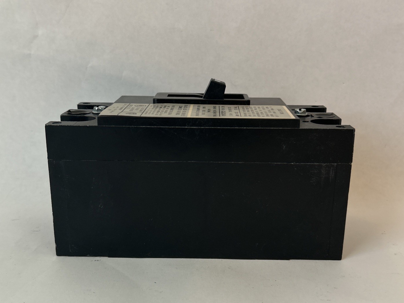 Cutler-Hammer CS2200 200 Amp 2 Pole 120/240 VAC 10 kA Circuit Breaker