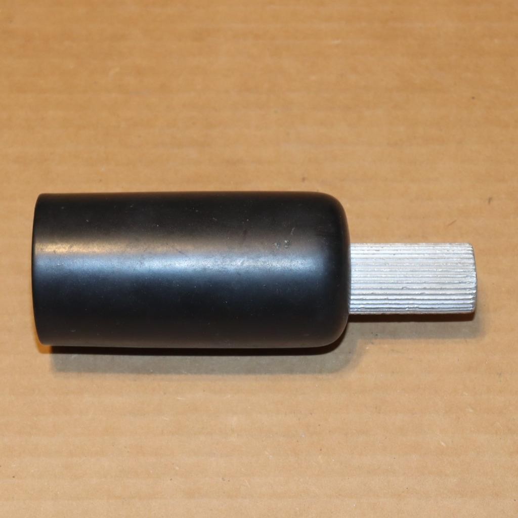 One ILSCO ACO-750 Offset Pigtail Adapter 750 KCMIL Lollipop Termination