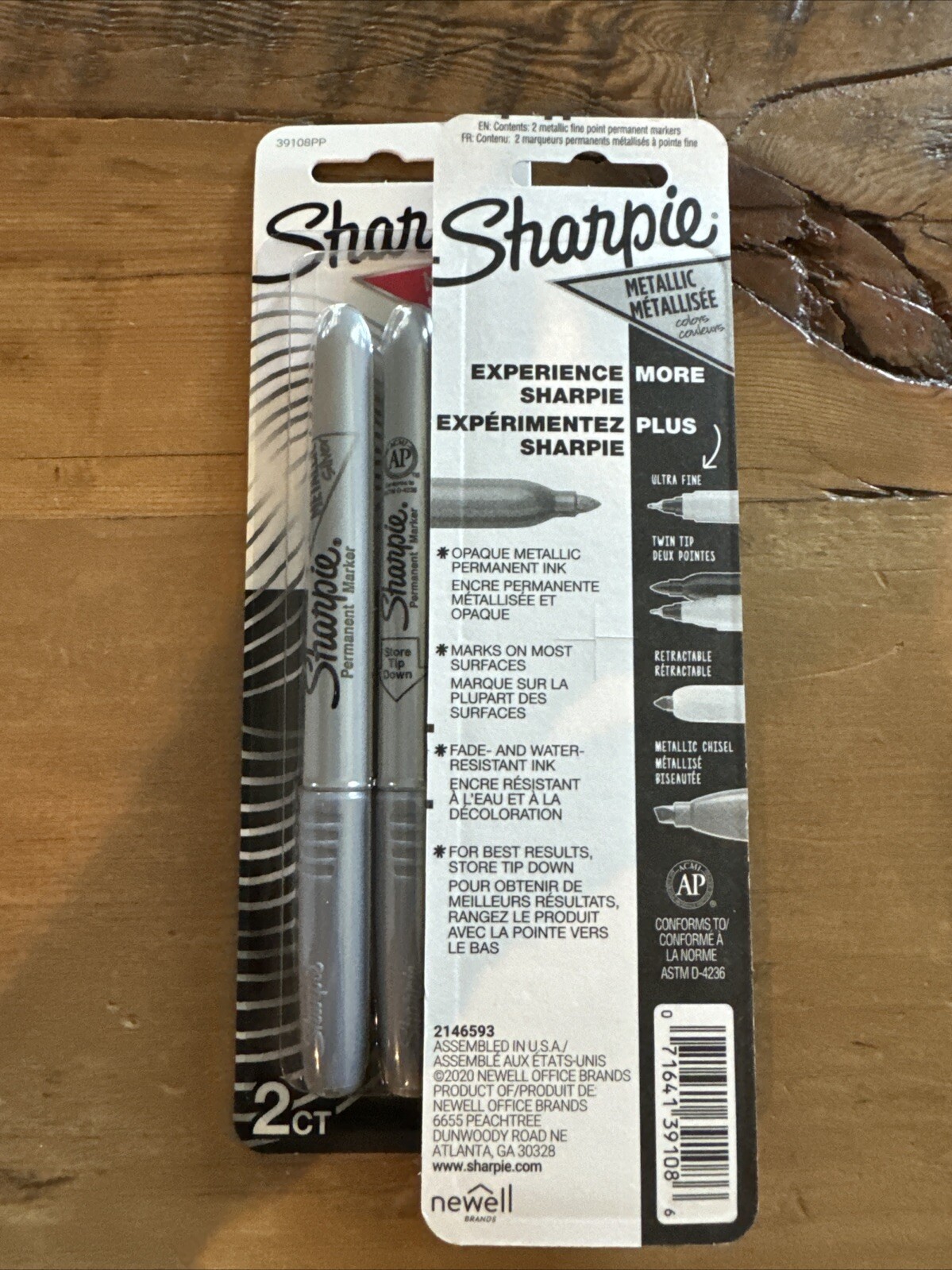 Sharpie Fine Point Metallic Silver Permanent Marker 1 Pack of 2 Markers LOOK!