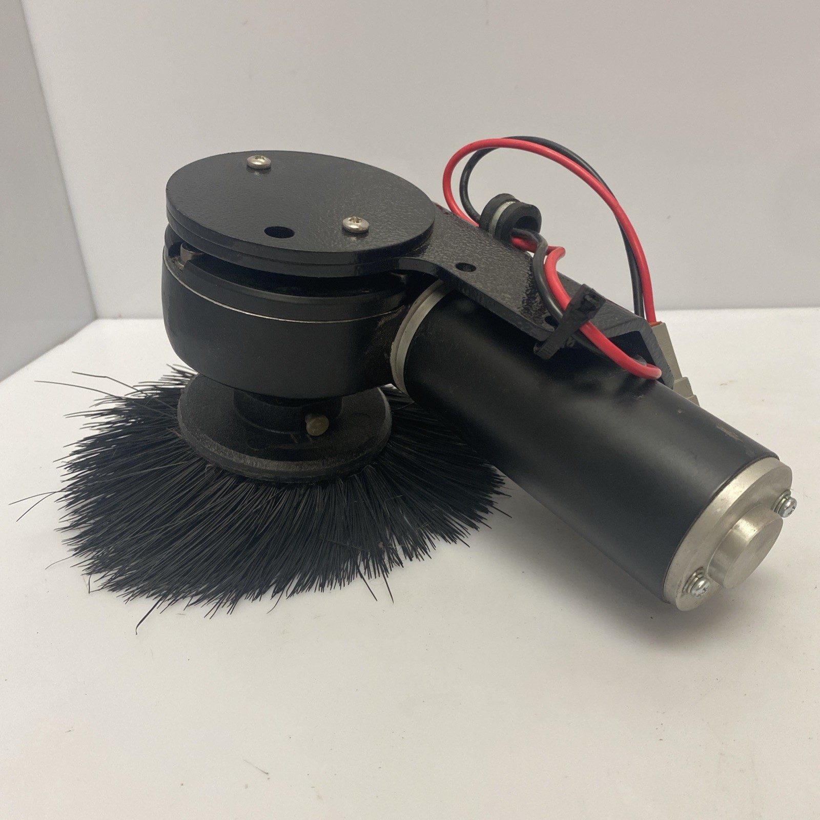 Windsor Karcher Chariot 2 iVac 24 CVC24 Motor 36Vdc 90 Deg. 1/16 Hp 86322470