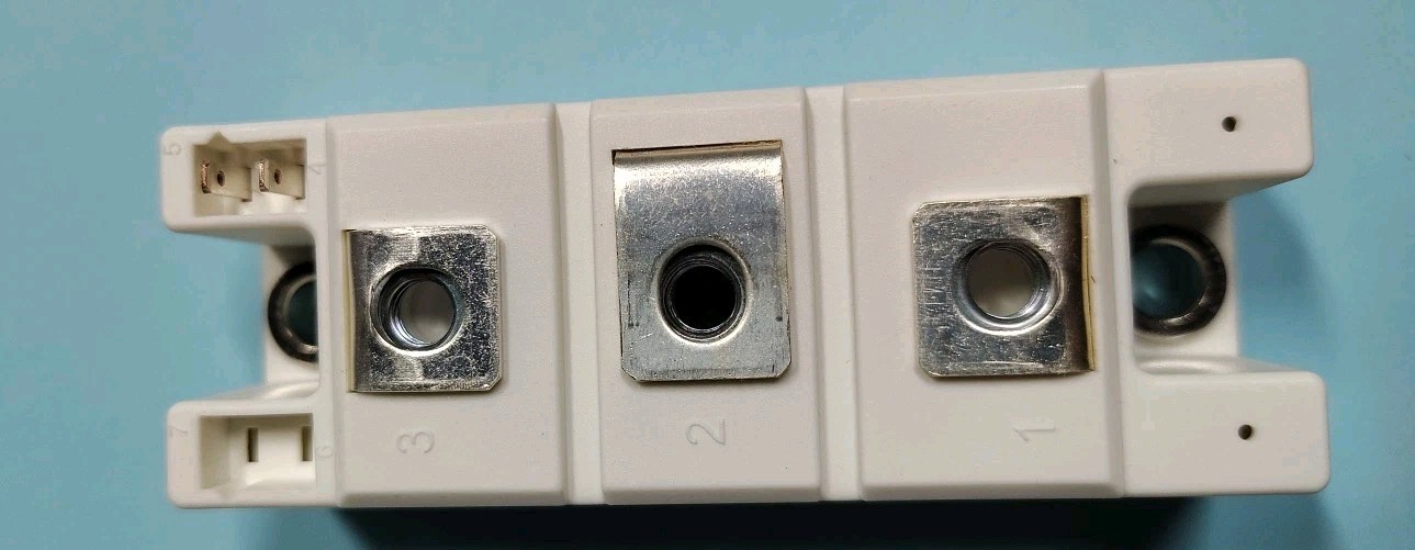 SEMIKRON DANFOSS SKKH 172/16 E SKKH172-16 E IGBT Module PT# 07890450 SEMIPACK 2