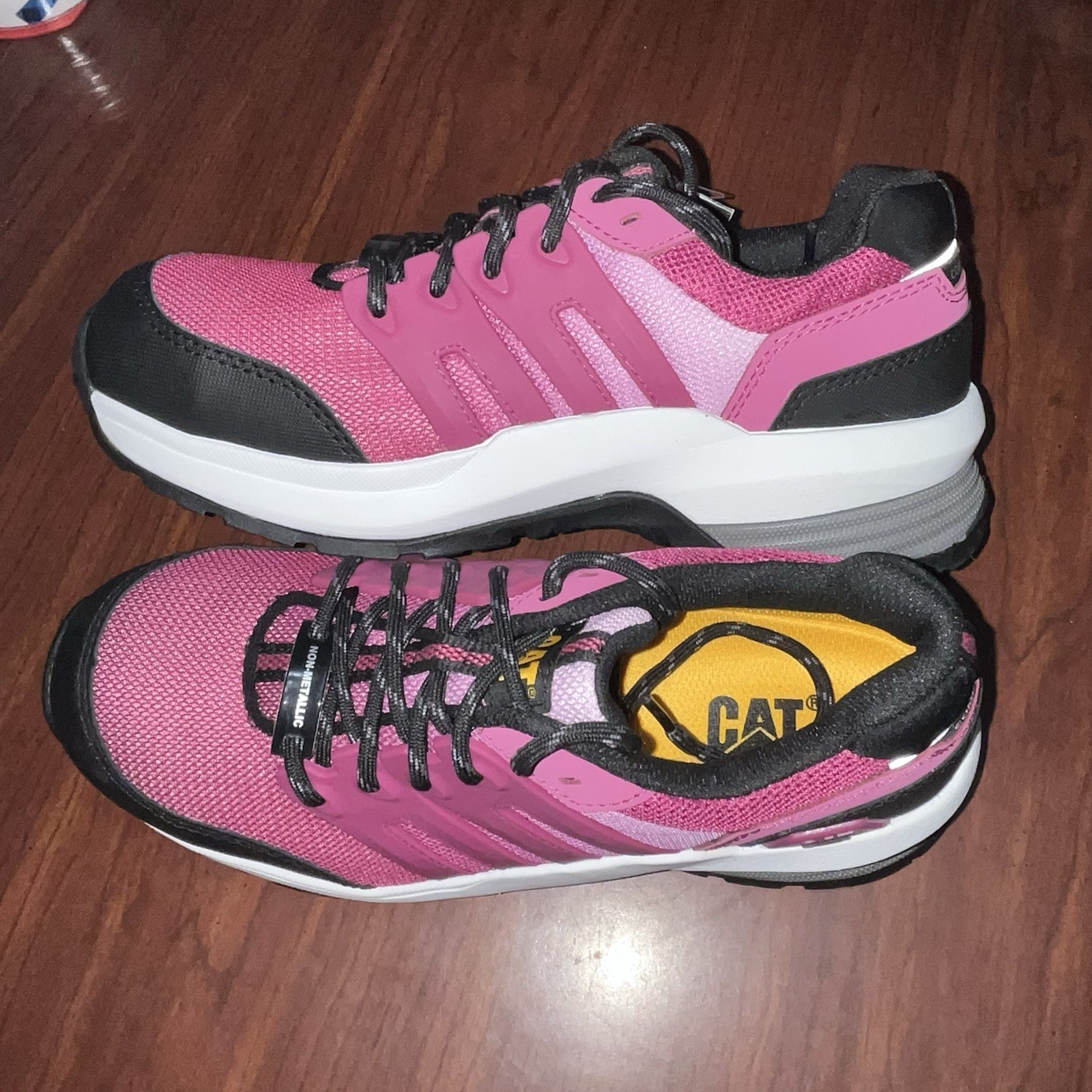 Women’s Sz 7W Cat Streamline Composite Toe Shoe Pink & Black Tennis Shoes
