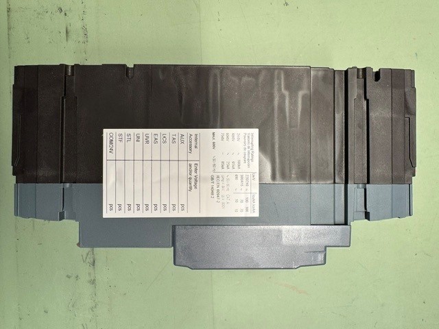 Siemens 3VA5222-6EC31-0AA0 225A , 3-Pole, 600V Circuit Breaker