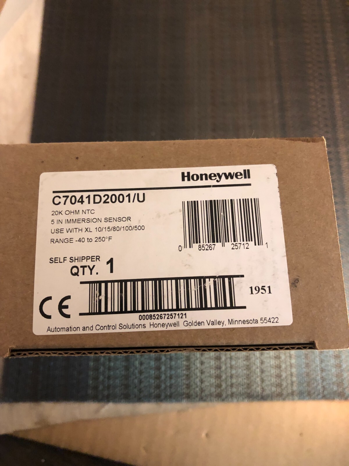 Honeywell C7041D2001 Temp Sensor NEW!