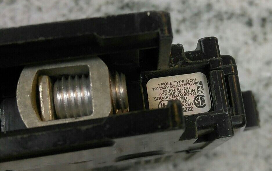 SQUARE D/BREAKER/ QOU120/ 1POLE/20A/ 120/240VA/TYPE QOU/ OLD STYLE/USE(36C2UP