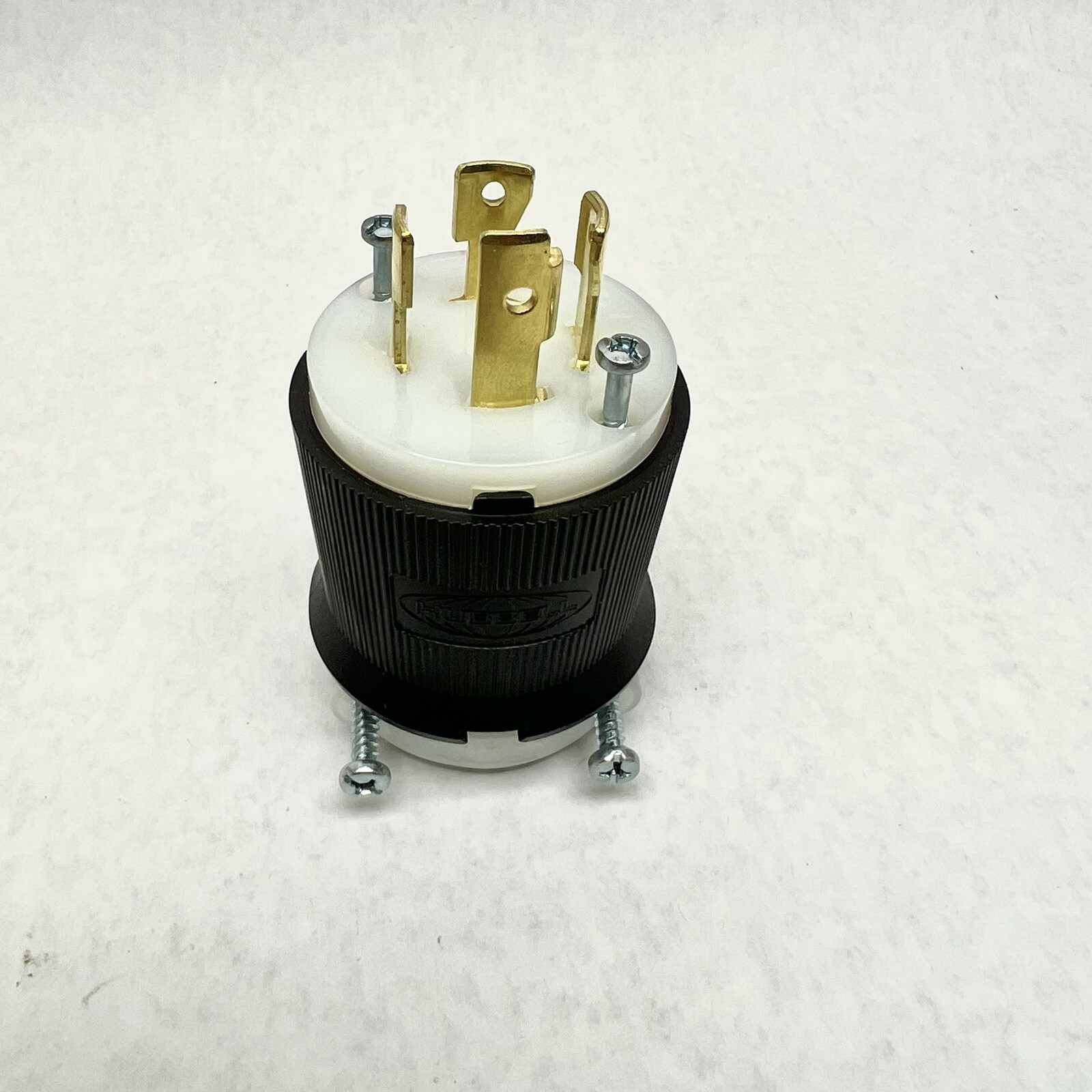 HBL27 30A 3 PHASE TWIST- LOCK PLUG 480 V