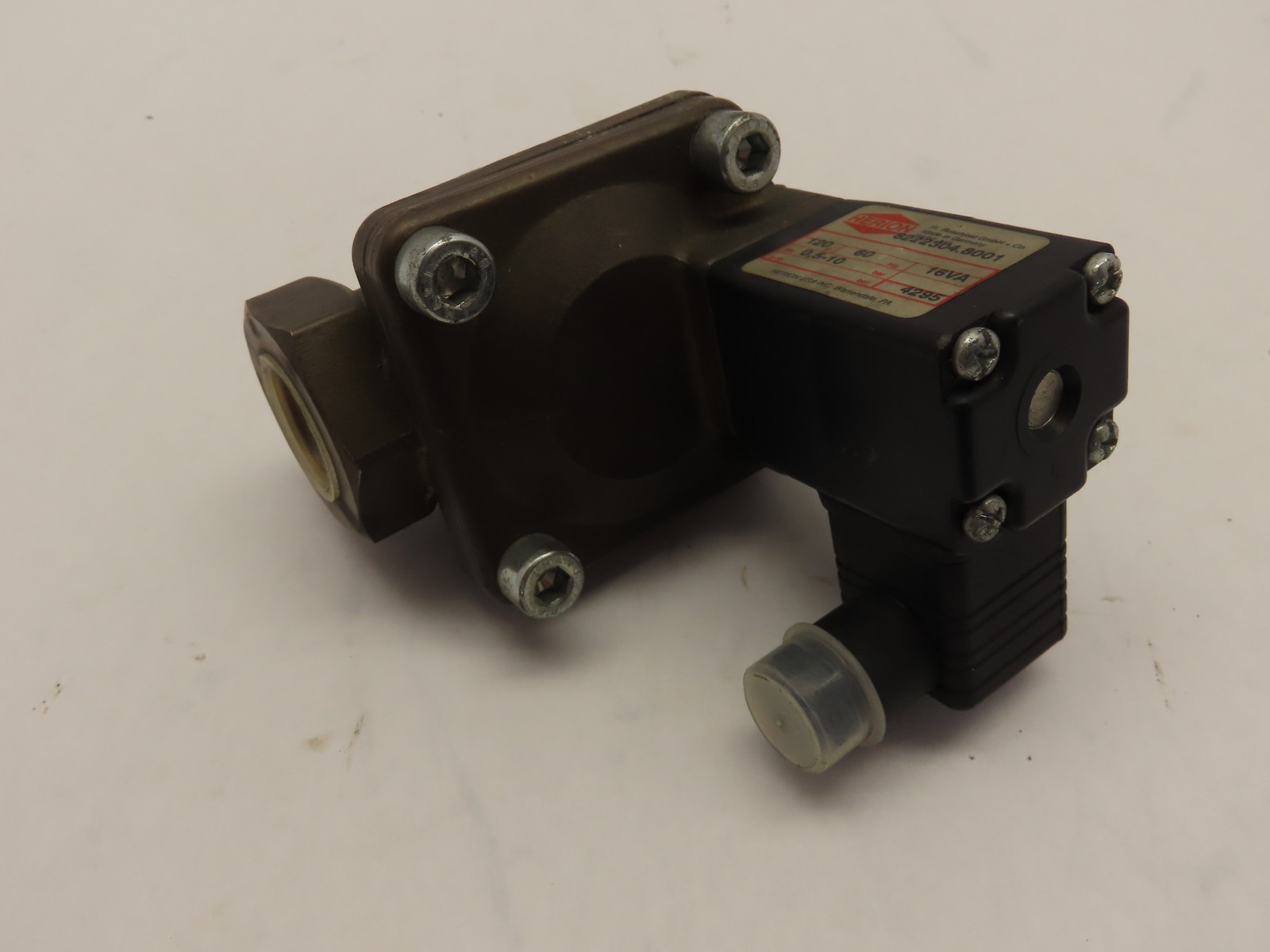 Herion Directional Pneumatic NC Solenoid Valve 120V Coil 3/4″ NPT inlet/outlet
