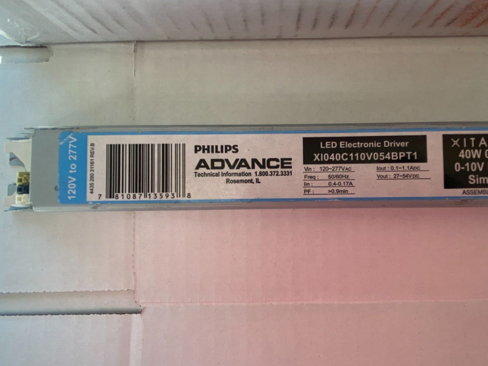 Advance XI040C110V054BPT1 Dimming LED Driver, Xitanium, 0-10V, 27-54-Vdc, 40W