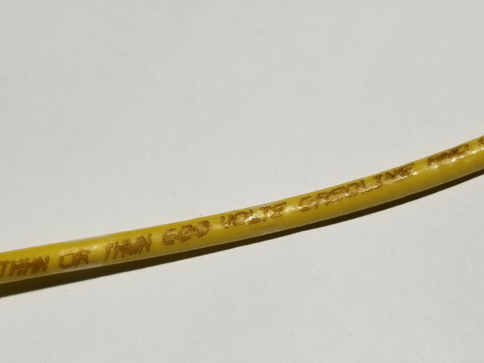 Southwire #10awg Solid THHN/THWN/MTW Building Wire Cable 600V Yellow /100ft