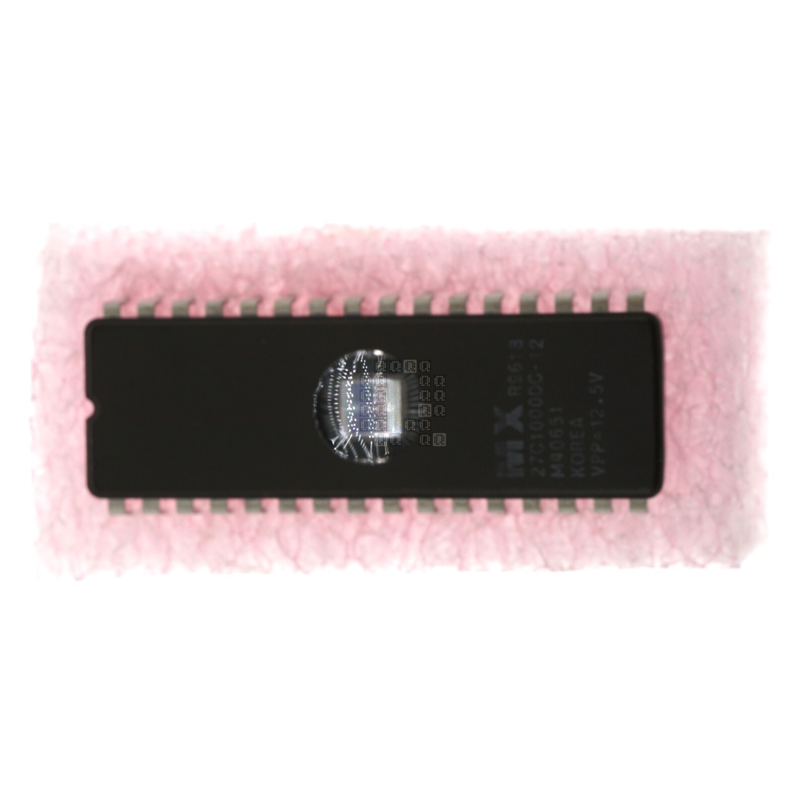 MACRONIX 27C1000DC-12 1M-Bit (128K x 8) CMOS EPROM, DIP32, UV-Erasable