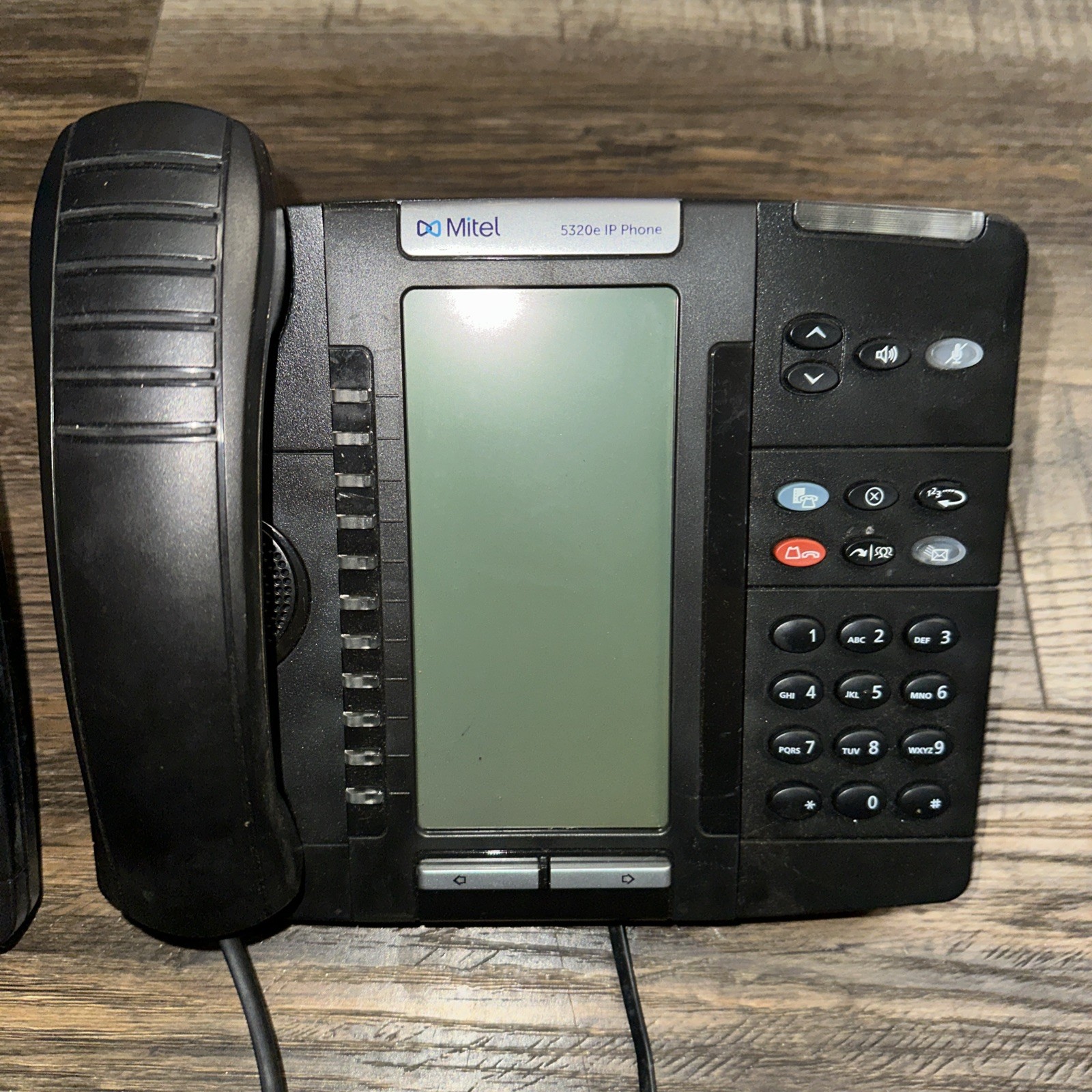 Mitel 5320e IP Phone w/Backlit Display (50006634) Lot Of 2 Pair