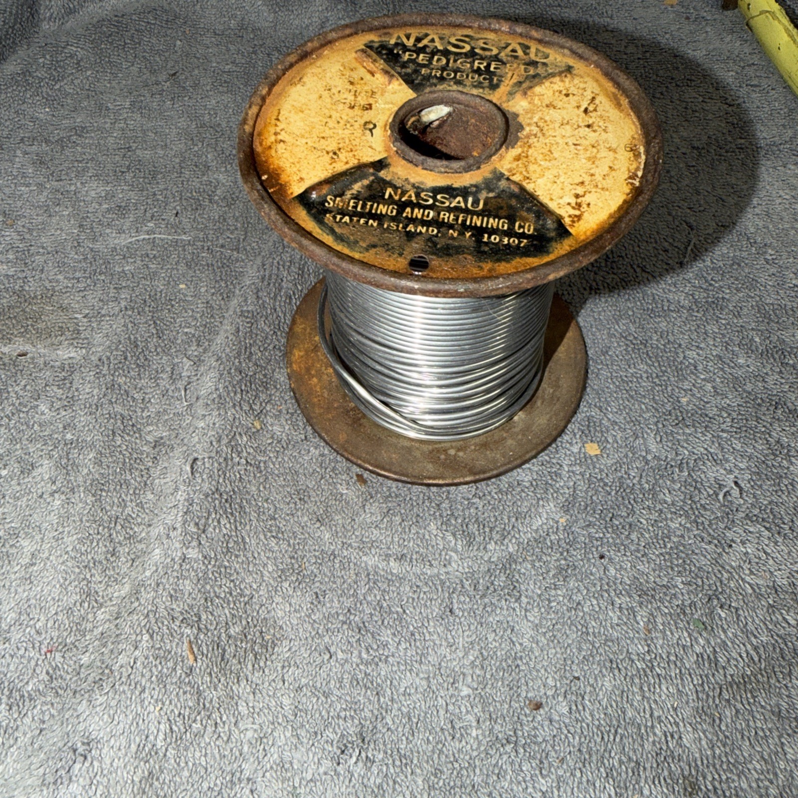 Nassau Pure Waterwhite Rosin Core Solder Wire 40/60 2.6 lbs