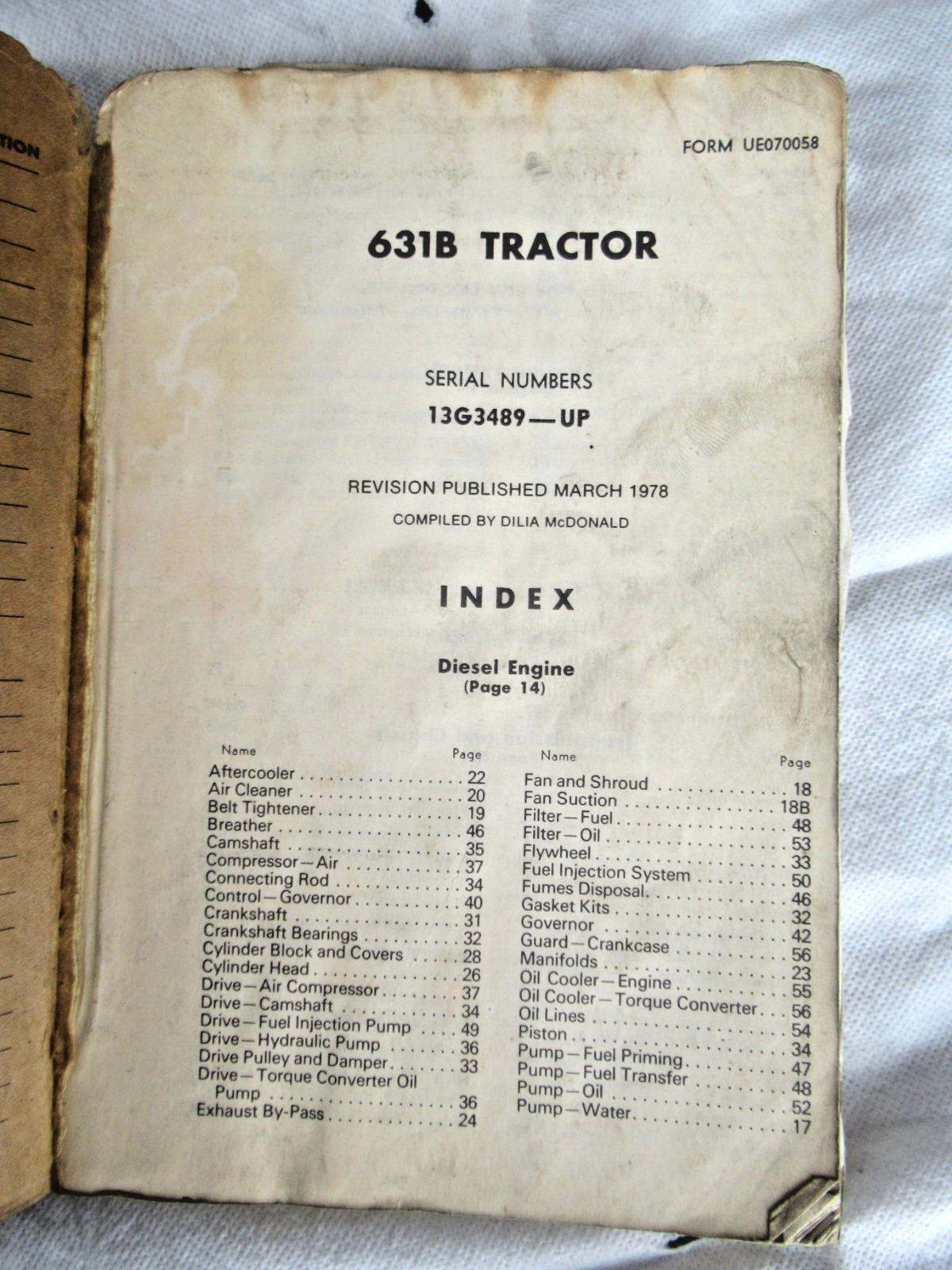 Vintage 1978 CAT Caterpillar 631 B Tractor and 631 Scraper Parts Books / Manuals