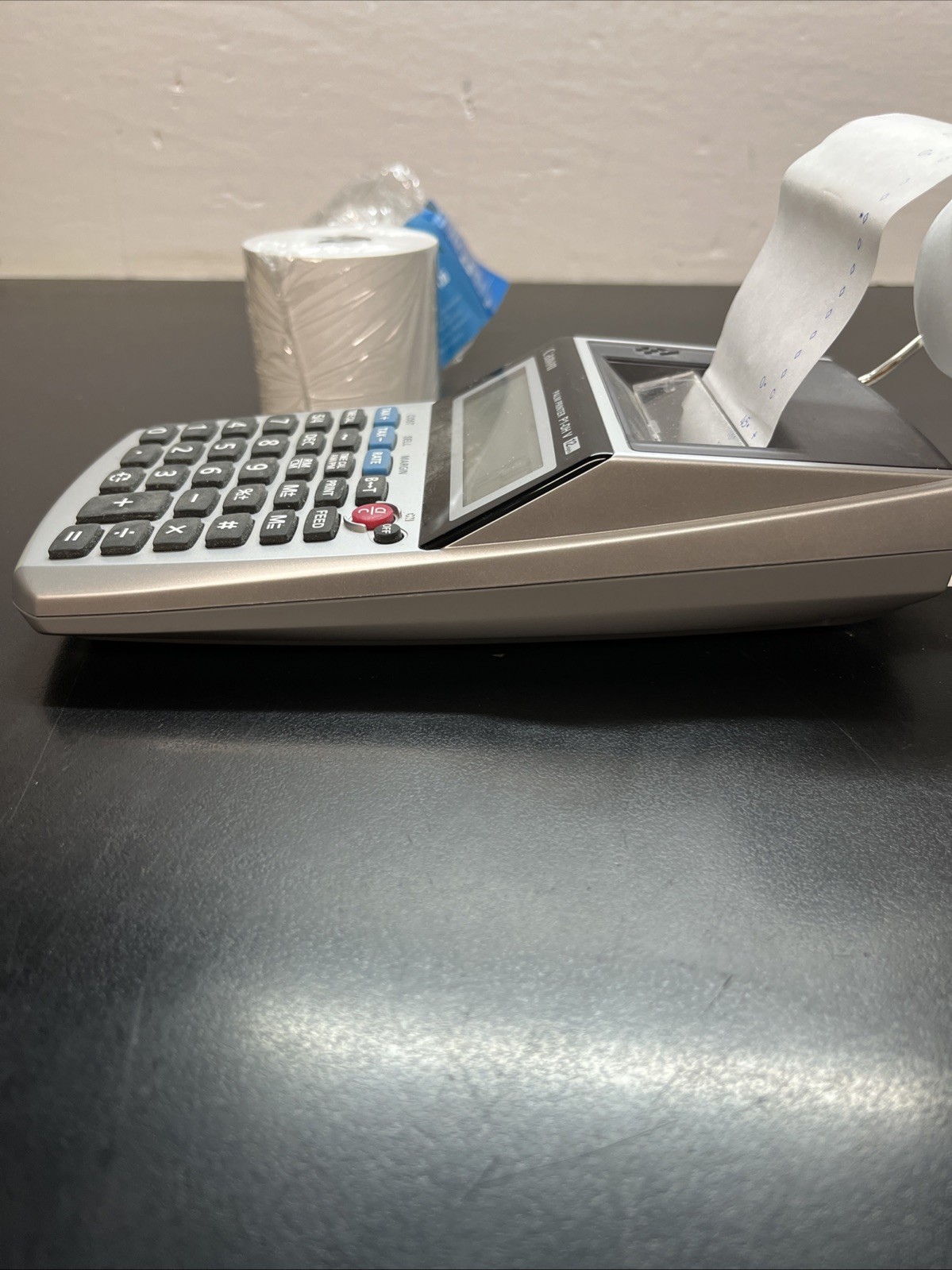 Canon Palm Printer P1 DH V 12 Digit Calculator and Paper Rolls D1